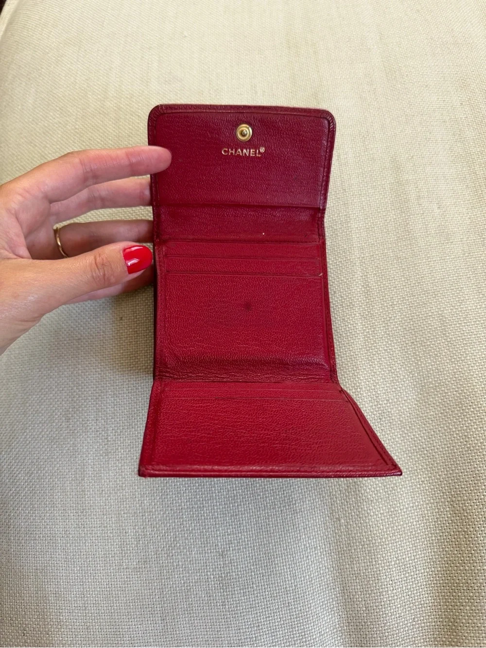 CHANEL classic compact